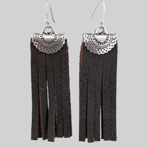 Walk-In-Workshop Western Fringe Earrings