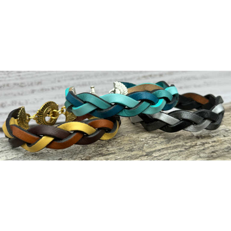 -NEW- Flat Leather Braided Bracelet